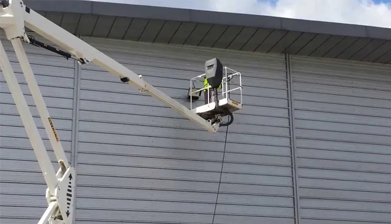 Commercial exterior cleaning and cladding cleaning for business premises